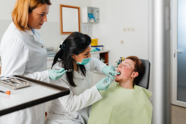 Emergency Gum Pain Relief in MN